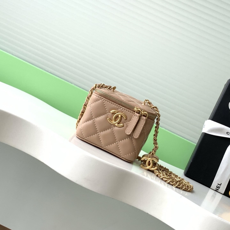 Ch**el cosmetic bags